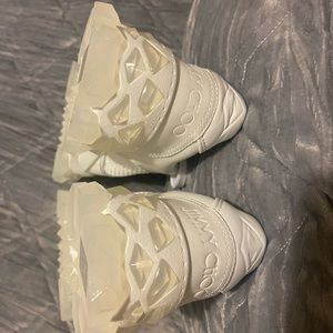 White Jimmy Choo Diamond Leather low-top Sneakers!